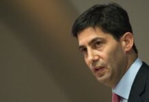 Трамп номинировал Кевина Уорша на должность главы Федрезерва