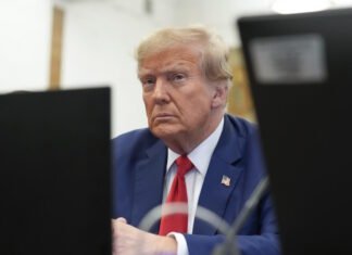 Трамп строит под Белым домом огромный тайный бункер, — CNN (фото)