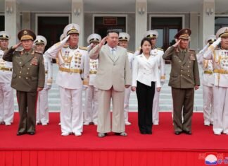 Вероятная преемница Ким Чен Ына публично посетила мавзолей