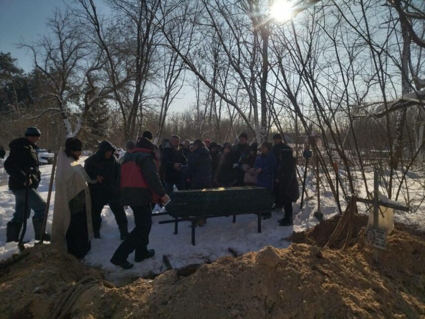 На Чернігівщині провели в останню путь воїна-лісівника