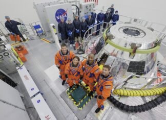 Прошло 54 года: NASA впервые возвращает людей на Луну в 2026 году, будут рекорды (фото)