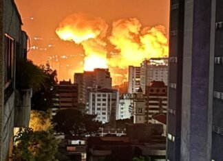 США вторглись в Венесуэлу: атакованы все военные базы, на улицах появились танки (видео)