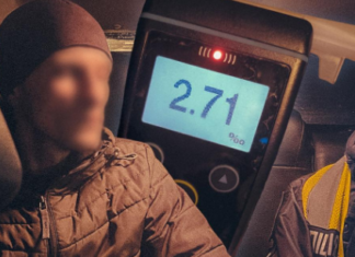 Керував вантажівкою без категорії: патрульні Чернігівщини викрили п’яного водія