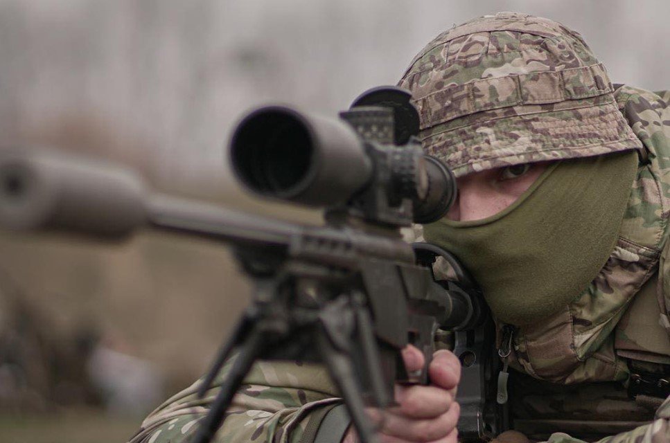 «Крыса в городе»: ССО взяли в плен россиянина, который координировал удары по Купянску (видео)