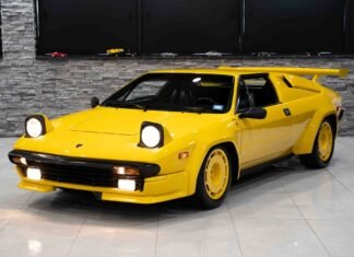 Младший брат Countach: обнаружен редкий суперкар Lamborghini 80-х в новом состоянии (фото)