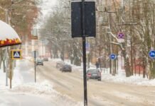 Близько 40 звернень у травмпункт: наслідки ожеледиці у Чернігові