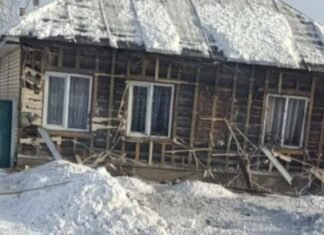 Пошкоджено будинки, автівки, гараж: ворог 40 разів обстріляв Чернігівщину