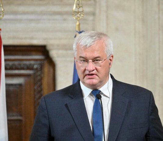 "Для кремля вони гарматне м’ясо" — Сибіга відреагував на вербування африканців росією