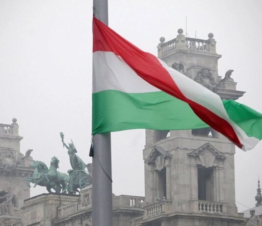 Орбан проти Мадяра. В Угорщині стартувала напружена виборча кампанія