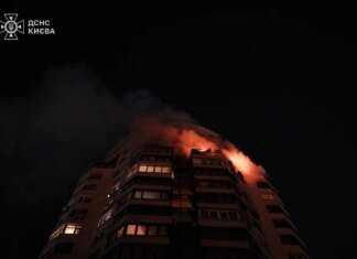 Нічна атака на Київ: троє постраждалих та значні руйнування у п’яти районах столиці