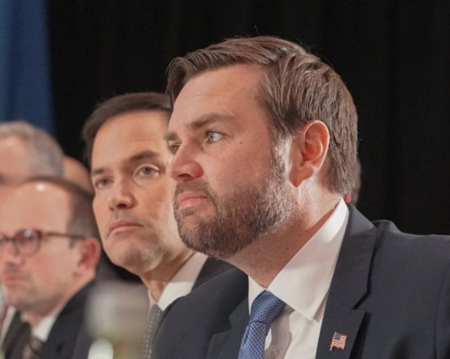 Трамп відмовився займати сторону Венса чи Рубіо як наступника у 2028 році