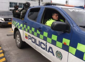 У Колумбії обстріляли кортеж сенатора: загинули охоронці