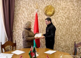 Лубінець зустрівся з омбудсменкою рф москальковою: обмінялися листами військовополонених, узгодили дотавку посилок для них