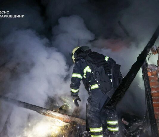 З-під завалів у Богодухові вилучили тіла чотирьох загиблих, серед яких троє дітей – ДСНС