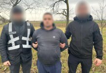 На Закарпатті затримано чоловіка, який кинув бойову гранату в будинок правоохоронця