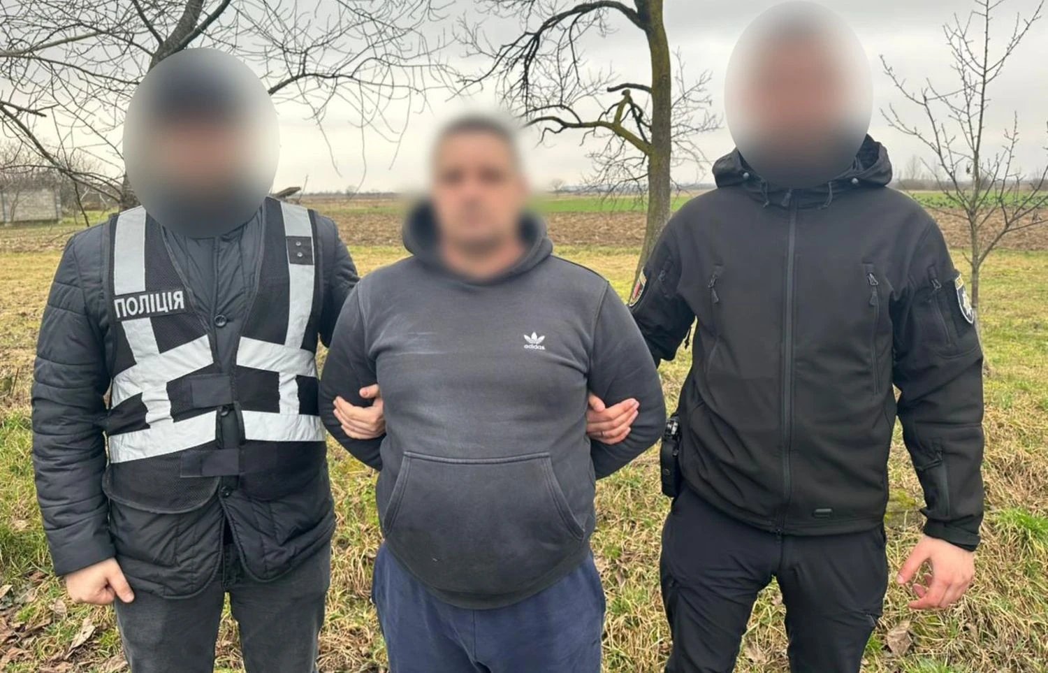 На Закарпатті затримано чоловіка, який кинув бойову гранату в будинок правоохоронця