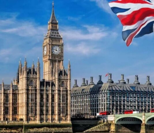 Запуск стратегічного заводу у Британії, що вироблятиме боєприпаси для України, затримується — The Guardian