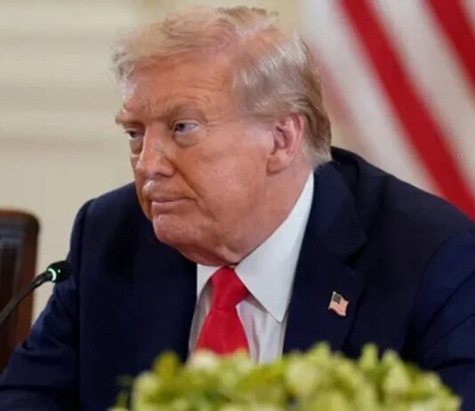 Трамп запровадив глобальні 10-відсоткові мита у відповідь на рішення Верховного суду