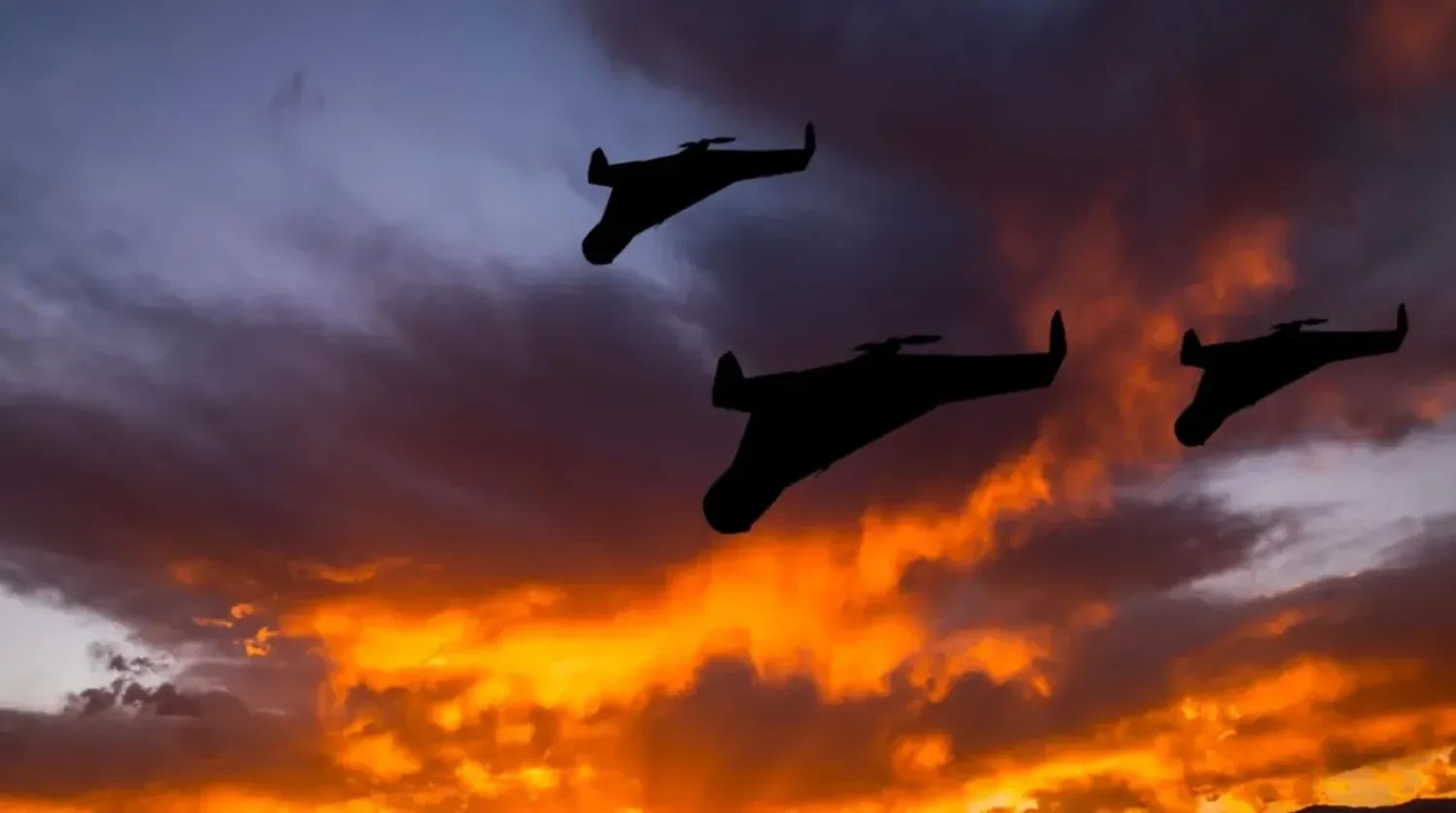 Ворог атакував Запоріжжя дронами, є поранені, спалахнула пожежа