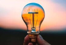 Завтра у більшості регіонів України діятимуть графіки погодинних відключень світла