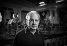 Пішов із життя легендарний диригент Роман Кофман: коли і де відбудеться прощання