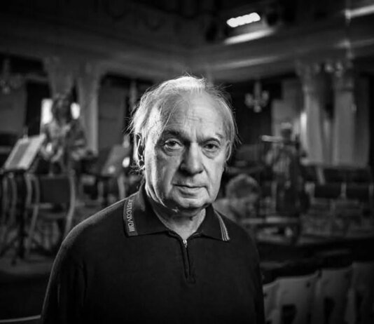 Пішов із життя легендарний диригент Роман Кофман: коли і де відбудеться прощання