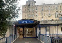 Мафію звинувачують у використанні лікарні Неаполя для шахрайства та незаконного перевезення трупів