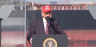 Трамп заявив що має неконституційне право втретє балотуватися в президенти