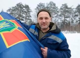 Після майже 4 років полону додому повернувся нацгвардієць Дмитро Ярмак із Чернігова