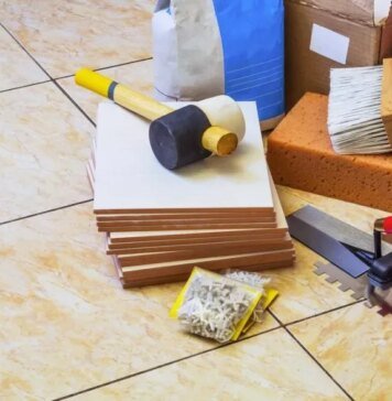 На Чернігівщині директора будівельної фірми звинувачують у розкраданні 200 тисяч гривень під час ремонту лікарні