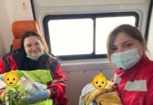 У Чернігові жінка вдома народила двійнят: першу дитину прийняли родичі, другу – медики «швидкої»