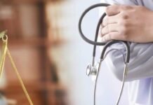 Виписали в стані септичного шоку: на Чернігівщині судитимуть двох лікарів через смерть пацієнтки