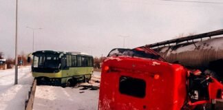Водій бензовоза заснув за кермом — на Чернігівщині сталася ДТП з маршрутним автобусом