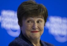 Глава МВФ не видит угрозы доллару из-за курсовых колебаний