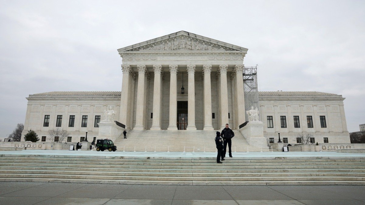 Верховный суд США признал незаконными пошлины Трампа