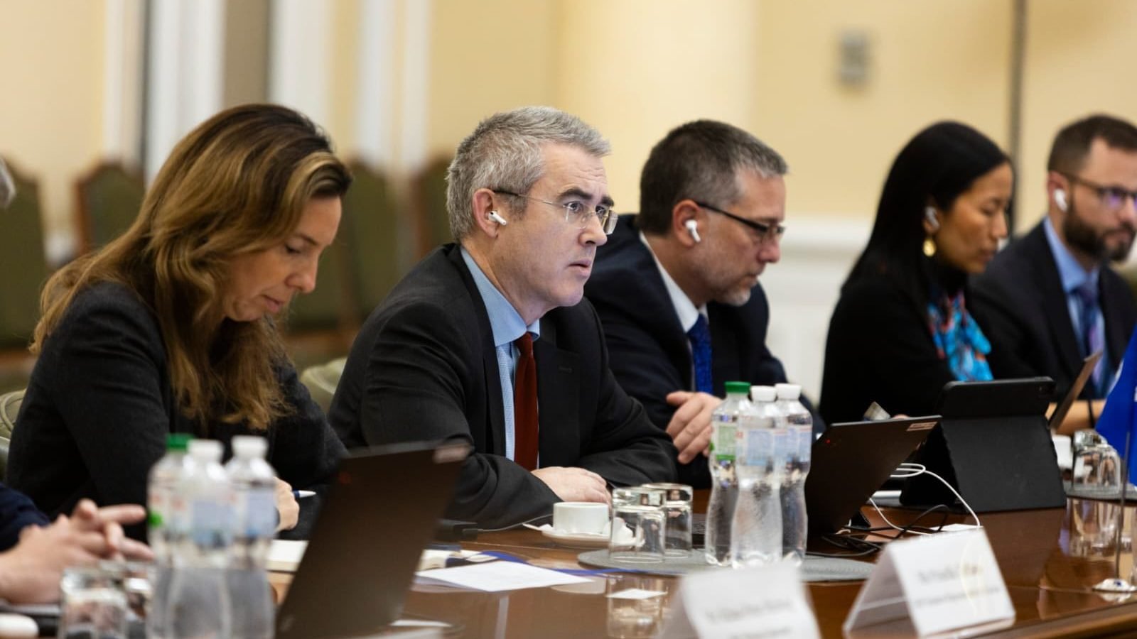 Украине придется продолжить реструктуризацию долга, иначе он будет непосильным – МВФ