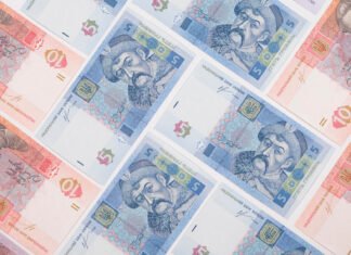 НБУ окончательно изымет из обращения банкноты 1, 2, 5 и 10 грн: где можно обменять