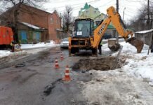 Ускладнено рух транспорту на вулиці Воскресенській у Чернігові: що відомо