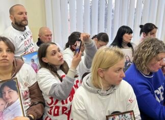 Поліцейській, яка на смерть збила 6-річну дівчинку в Прилуках, продовжили тримання під вартою