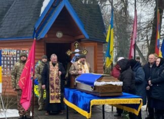 На Чернігівщині провели в останню путь танкіста