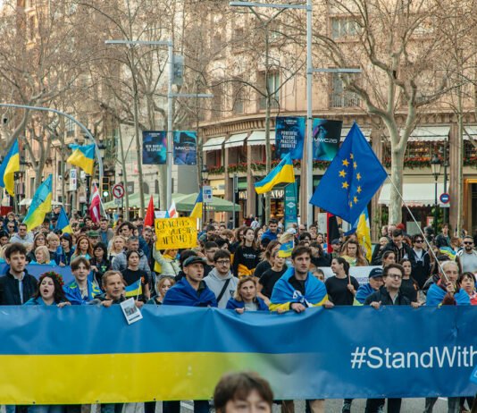 Четвертая годовщина полномасштабного вторжения: какие мероприятия проводили украинские общины за рубежом