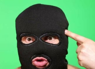 На Чернігівщині 15-річний школяр погрожував фізичною розправою учням і вчителям