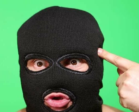 На Чернігівщині 15-річний школяр погрожував фізичною розправою учням і вчителям