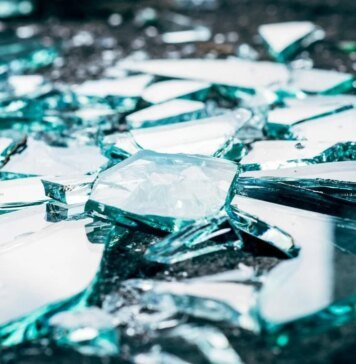 Ворог атакував підприємство у Чернігові