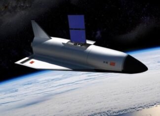 Китай отправил на орбиту таинственный космический самолет: что он там делает (фото)