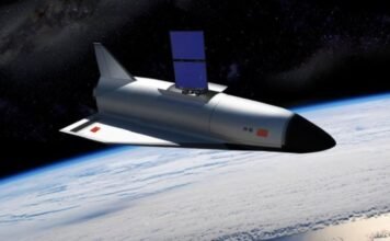 Китай отправил на орбиту таинственный космический самолет: что он там делает (фото)