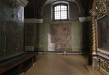 У Троїцькому соборі Чернігова планують розчистити закопчене панно з образом, ймовірно, Лазаря Барановича