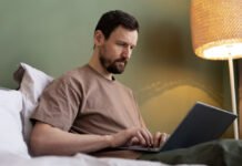 Мужчина раскрыл таинственное исчезновение пенсионера с помощью Google Карт (фото, видео)