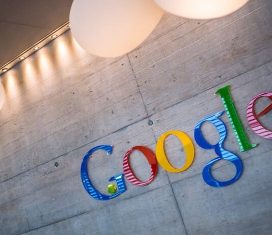 В миллион раз больше мирового ВВП: Россия хочет получить от Google астрономическую сумму