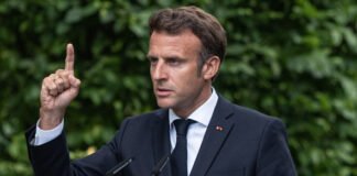 Макрон заявил, что Европа должна противостоять Трампу: в чем причина